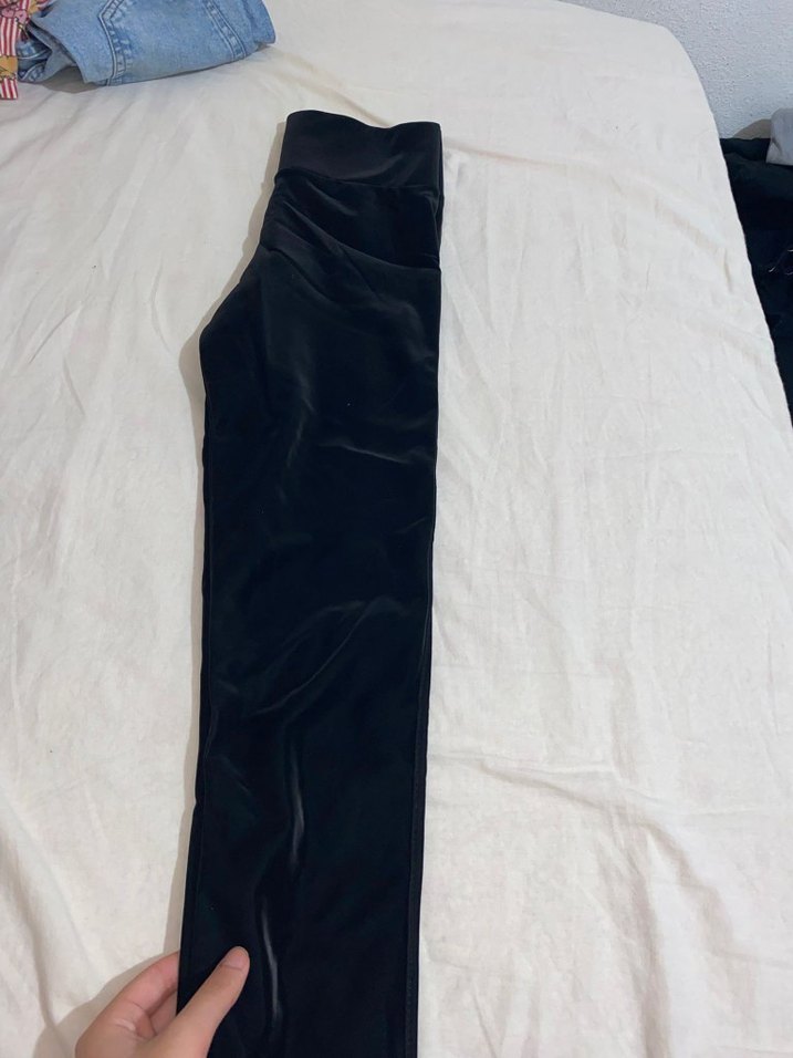 Siyah Kadın Spor Tayt - Görsel 2