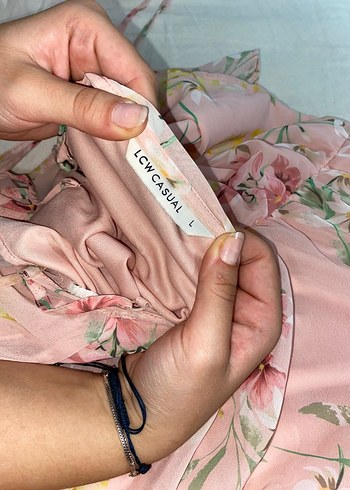 Pembe Çiçekli Bohem Kız Elbisesi - Görsel 2