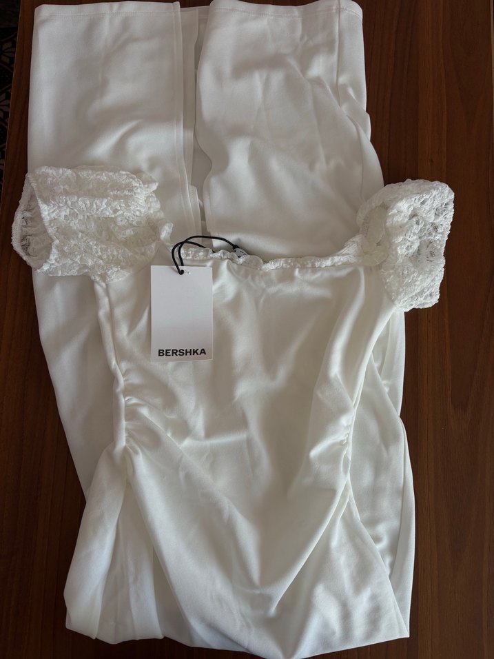 Bershka Beyaz Mini Straplez elbise - Görsel 2