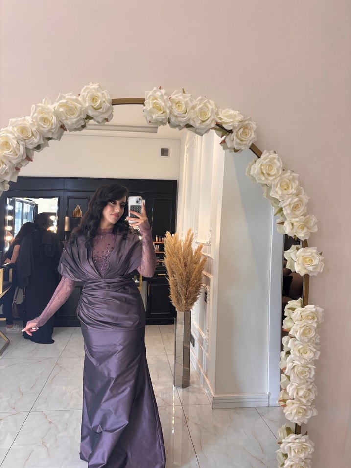 Bej Parlak V Yaka Uzun Kollu Abiye Elbise - Görsel 2