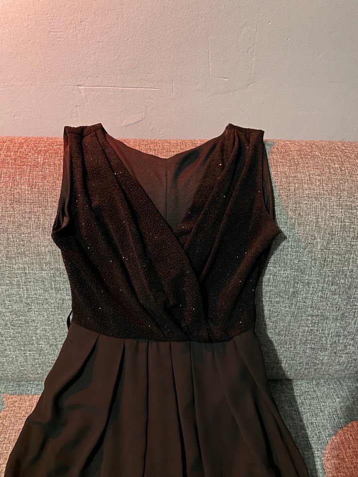 Drapeli Siyah V Yakalı Uzun Abiye Elbise - Görsel 4