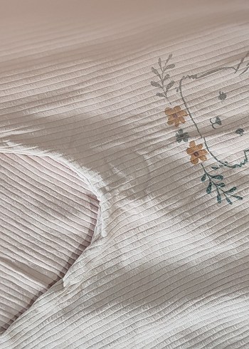 Organik kumaştan, Bebek Çıtçıtlı Body ve altı takim - Görsel 4