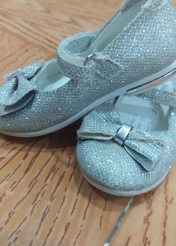 Kız Çocuk Gri Simli Babet Ayakkabı - Görsel 2