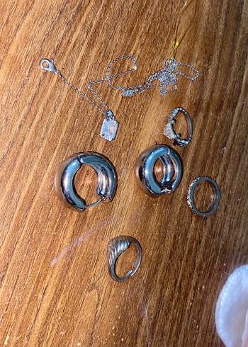 Accessorize Gri Zincir Detaylı Vintage Kadın Takı Seti ürünler çelik