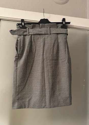 Kemer Detaylı Gri Kalem etek - Görsel 3