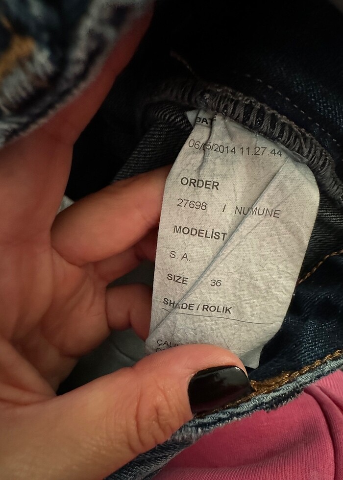 Zara Boyfriend yırtık kot - Görsel 4