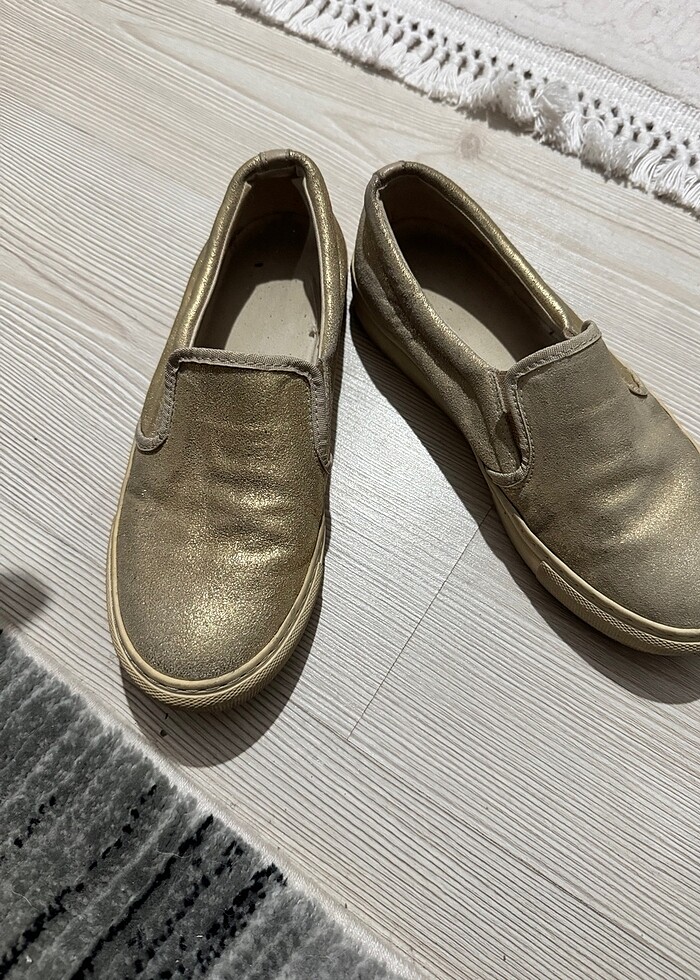 Lastikli ayakkabı - Görsel 2