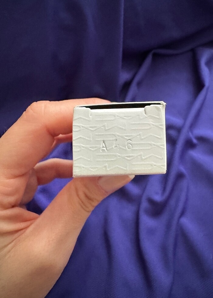 Mac göz çevresi kremi - Görsel 2