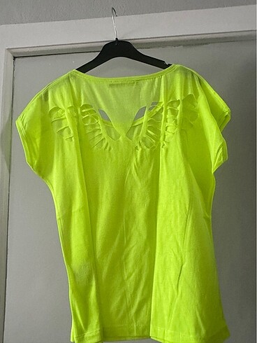 m Beden Neon sarı Tshirt