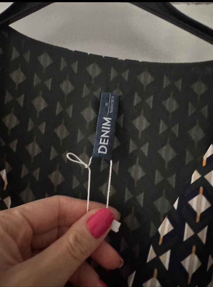 Yargıcı V Yaka Lacivert kısa elbise - Görsel 2