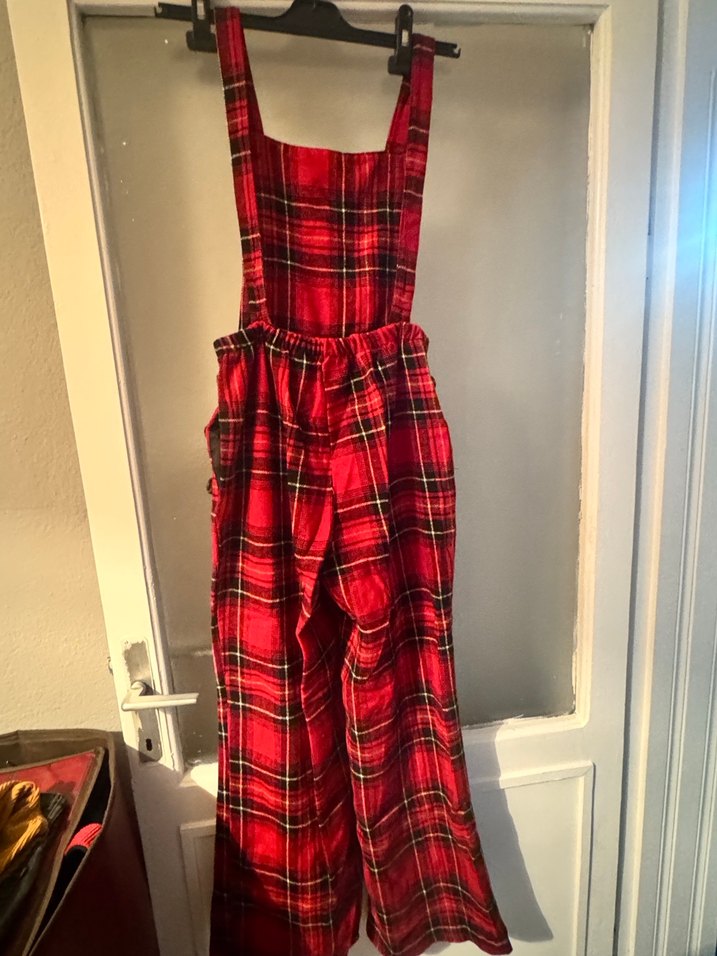 Kırmızı Kareli Askılı Bol Tulum - Görsel 3