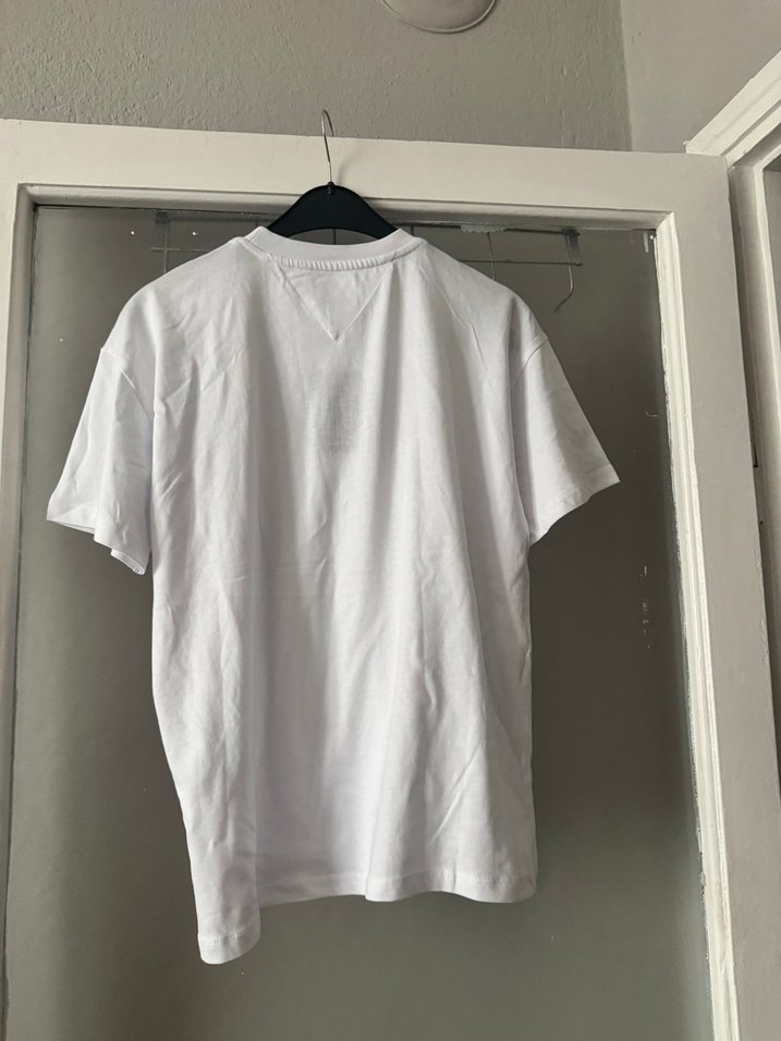 Tommy Hilfiger Beyaz Logo Tişört — görsel 4/5
