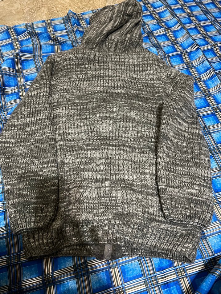 Kapüşonlu Gri Örgü Erkek Kazak - Görsel 3