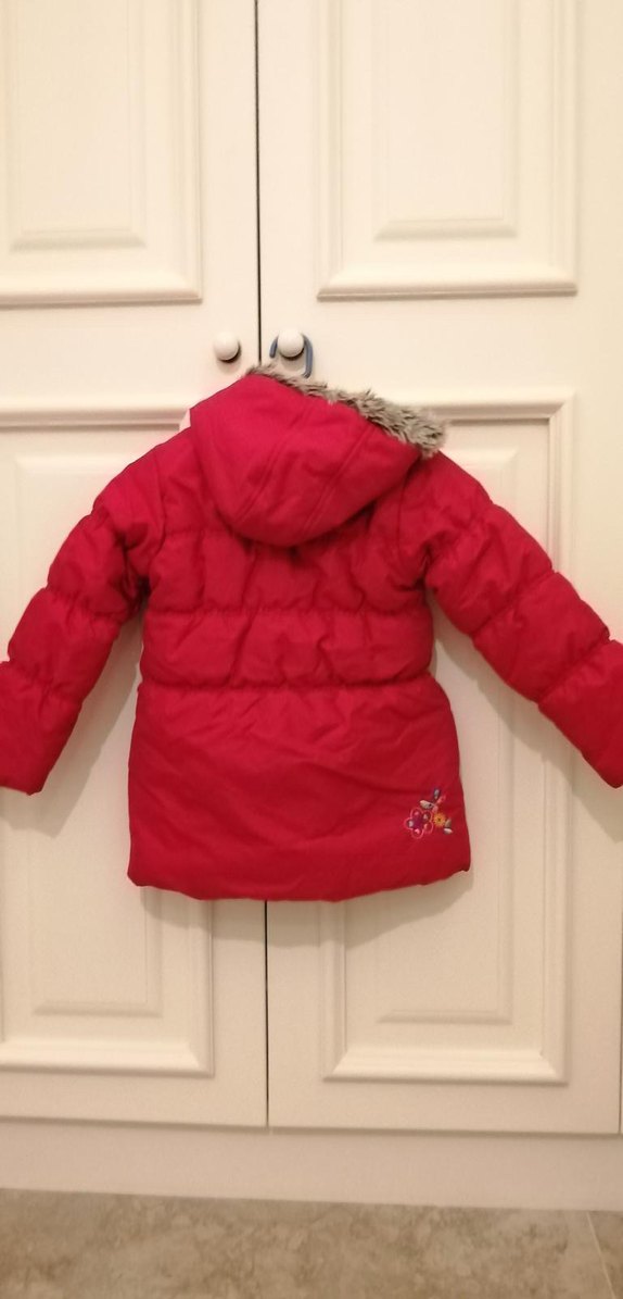 Düğmeli, Nakışlı Parlak Pembe Kız Mont - Görsel 2