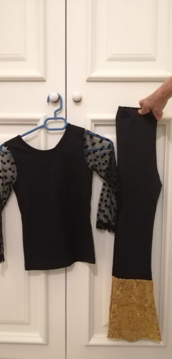 Kız Çocuk Siyah Puantiyeli Kollu Takım - Görsel 2