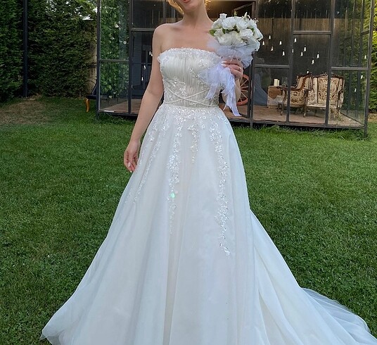 ÖZEL TASARIM GELİNLİK