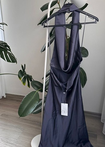 Lacivert Drapeli Uzun Saten Elbise - Görsel 3