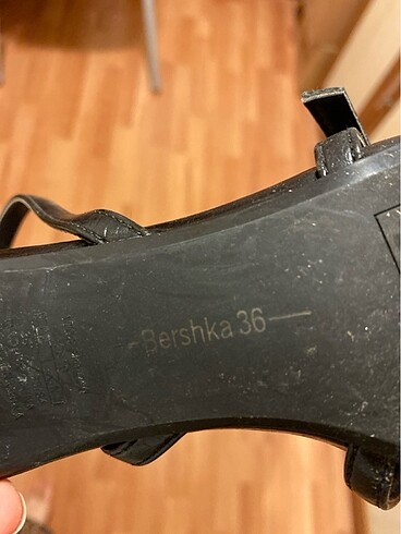 Bershka topuklu sandalet