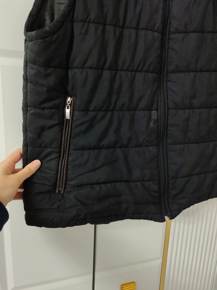 Siyah Fermuarlı Erkek Yelek - Görsel 4