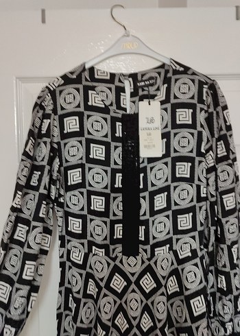 Uzun Desenli Siyah Kadın Elbise - Görsel 3