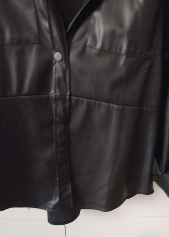 Düğmeli Siyah Deri Kadın Ceket - Görsel 4