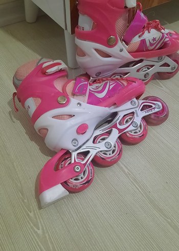 Pembe Bağcıklı kıZ Spor Paten