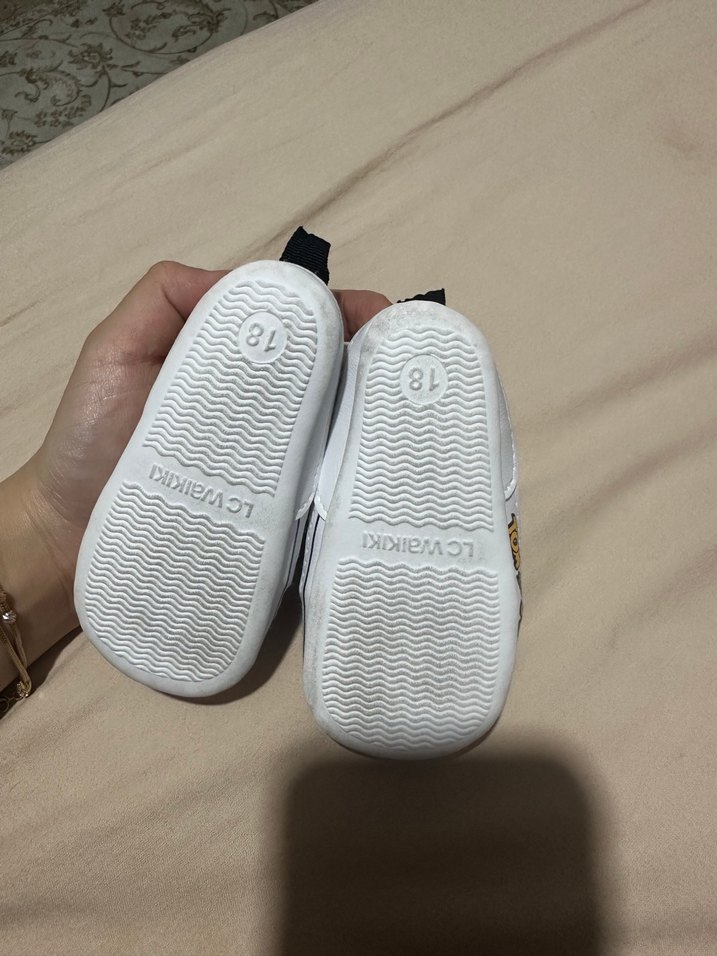 Tom ve Jerry Baskılı Bebek Ayakkabısı - Görsel 4