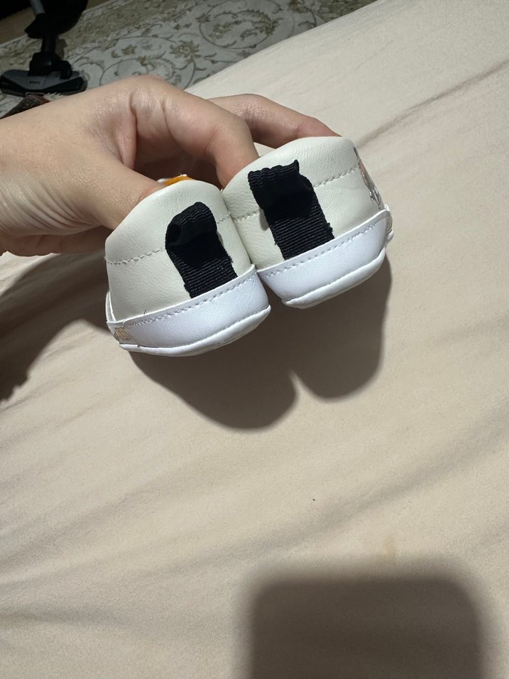 Tom ve Jerry Baskılı Bebek Ayakkabısı - Görsel 3