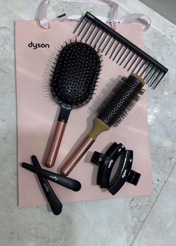 Dyson Saç Fırçası ve Tarak Seti