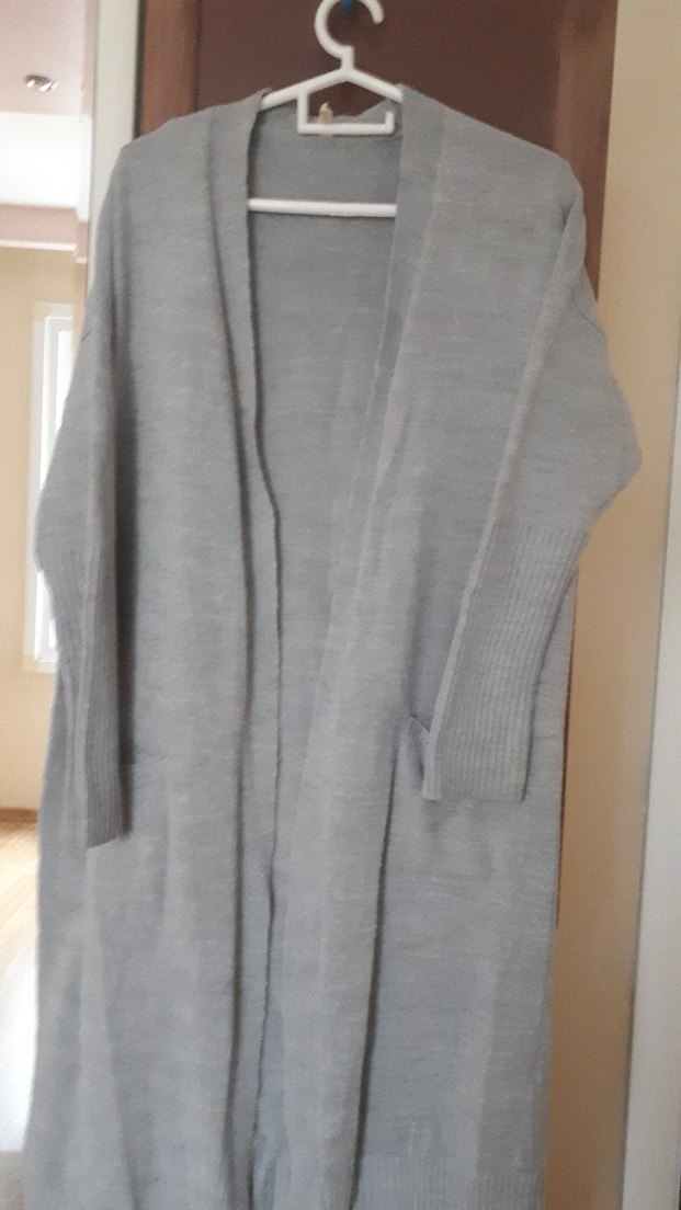 Gri Uzun Kollu Kadın Hırka - Görsel 2