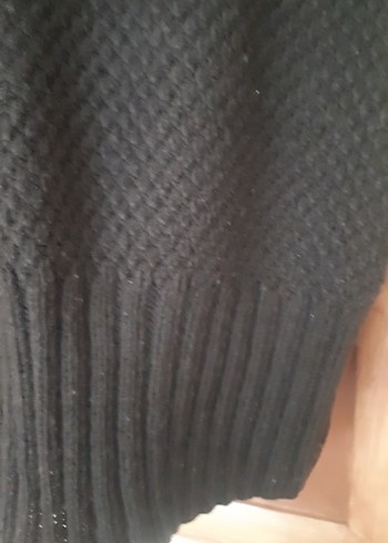 Siyah V Yakalı Kadın Triko Süveter - Görsel 3