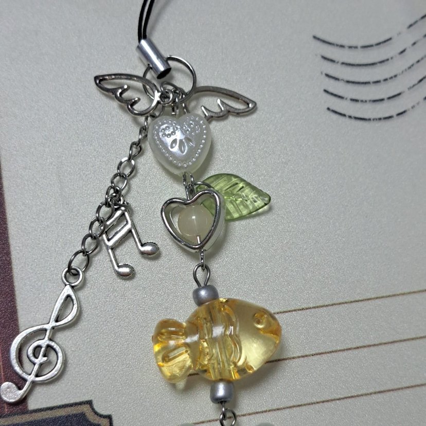 Renkli Zincir Detaylı Kadın Charm - Görsel 2