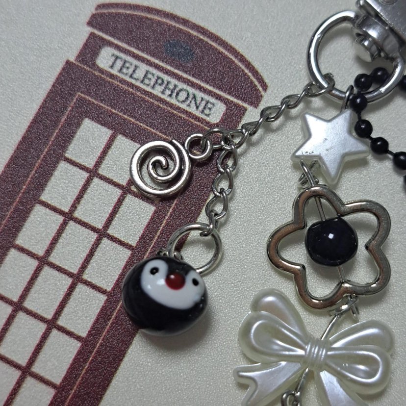 Goth Zincir Detaylı  Keychain - Görsel 3