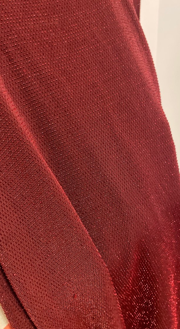 Bordo Yüksek Yakalı Kadın elbise göğüs dekolteli - Görsel 4