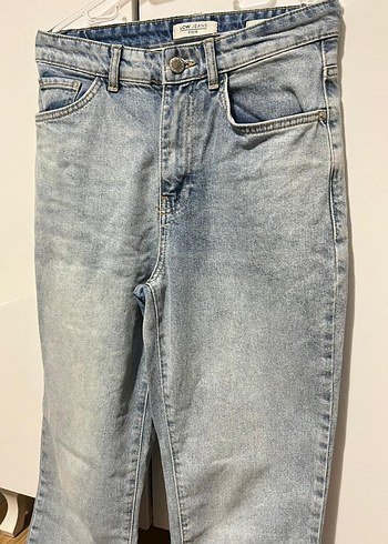 28 Beden Kadın Mavi Denim Normal Kesim Jean