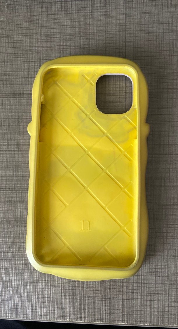 SüngerBob Temalı Sarı Telefon Kılıfı ıphone 11 - Görsel 2