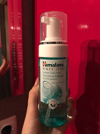 Nivea Himalaya yağlı cilt temizleme köpüğü