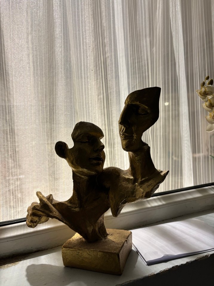 Parlak Altın Renkli Figürin Seti - Görsel 3