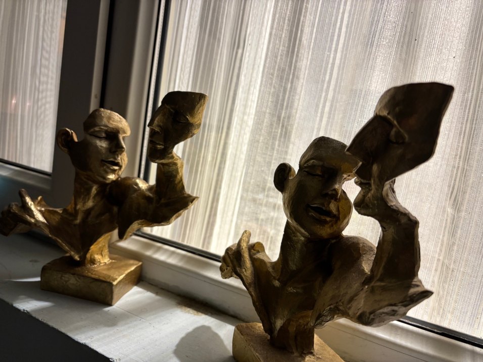 Parlak Altın Renkli Figürin Seti - Görsel 4