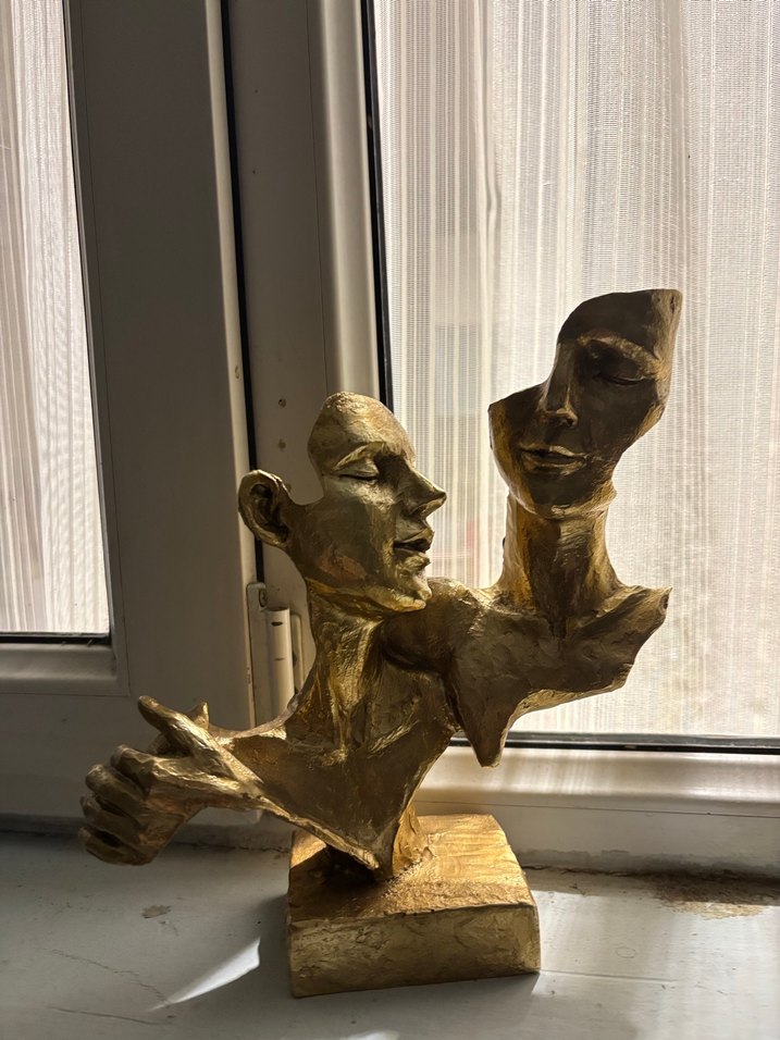 Parlak Altın Renkli Figürin Seti - Görsel 2