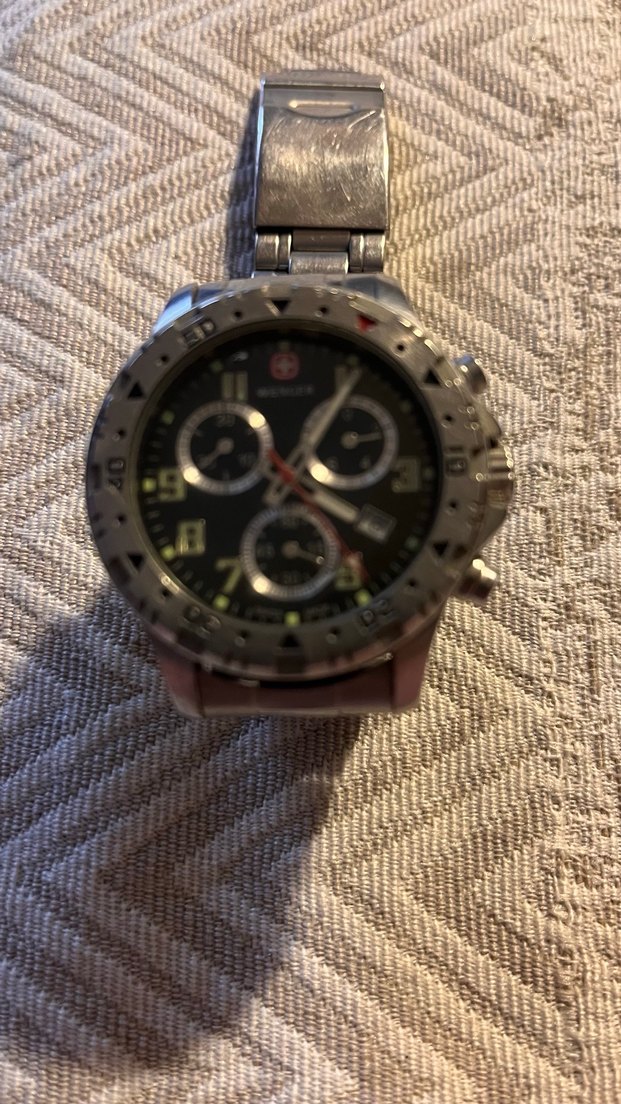 Gri Minimalist Erkek Kol Saati Wenger İsviçre marka saat - Görsel 4