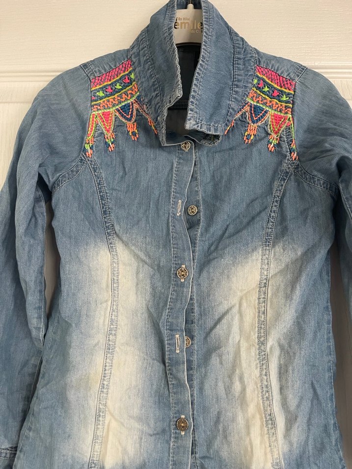 Nakışlı kız çoçuk Kot Gömlek, Uzun Kollu. - Görsel 3