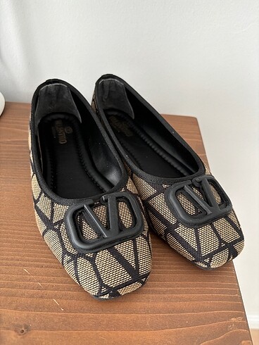 Zara Marka Babet
