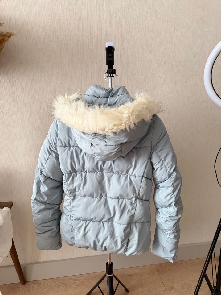 Bershka Mont Kadin - Görsel 3