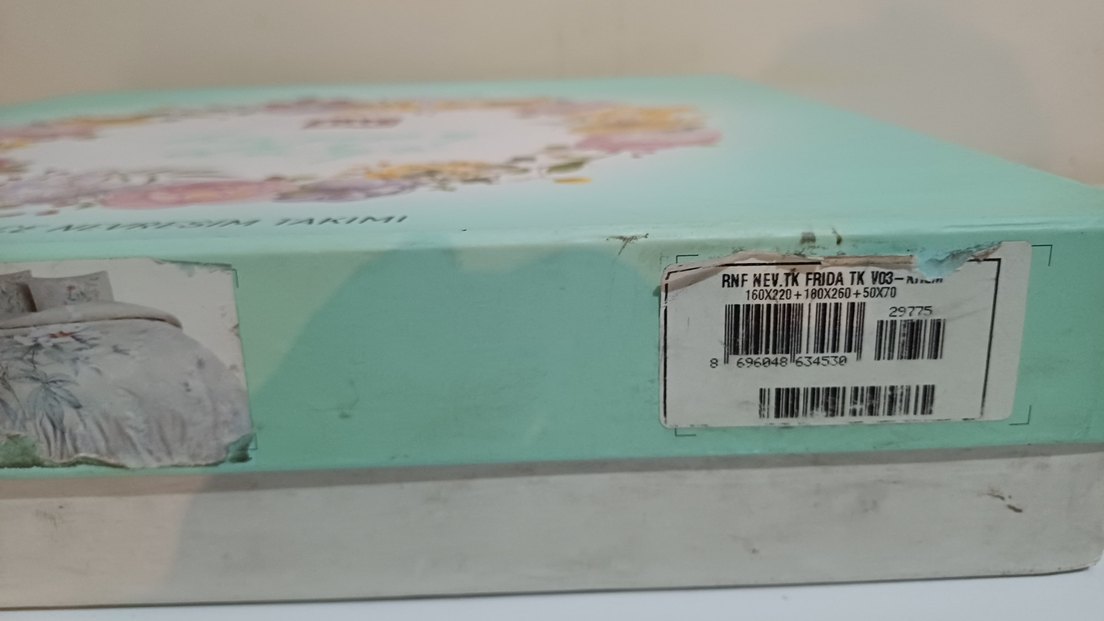 Bej Çiçek Desenli Nevresim Takımı - Görsel 3