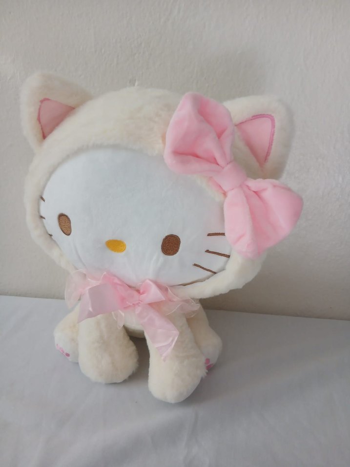 Beyaz Peluş Kedi Oyuncak - Görsel 3