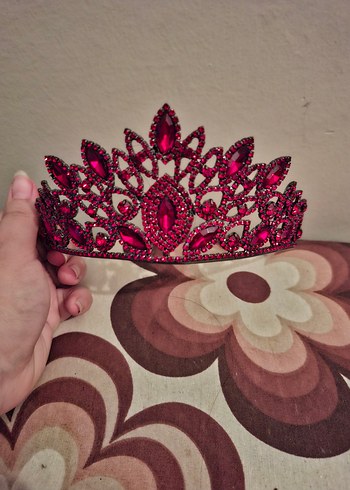 Bordo Payetli Kadın Taç - Görsel 2