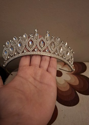 Beyaz Parlak Taşlı Düğün Tacı - Görsel 3