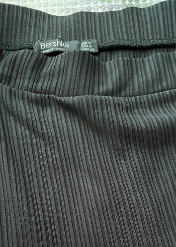 36 Beden siyah Renk Siyah Drapeli Uzun Kadın Etek Bershka