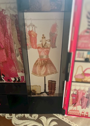 Beden pembe Renk Barbie kilitli elbise dolabı